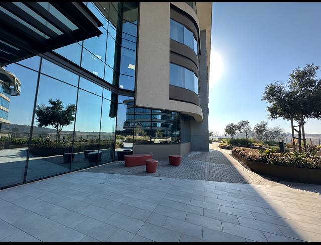 533M² OFFICE TO LET IN DORINGKLOOF